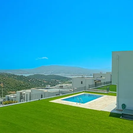 Zuma Private Pool & Vilă Bodrum