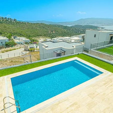 Zuma Private Pool &
